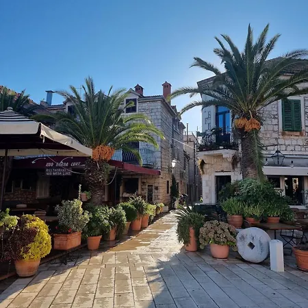 Solaria Hvar